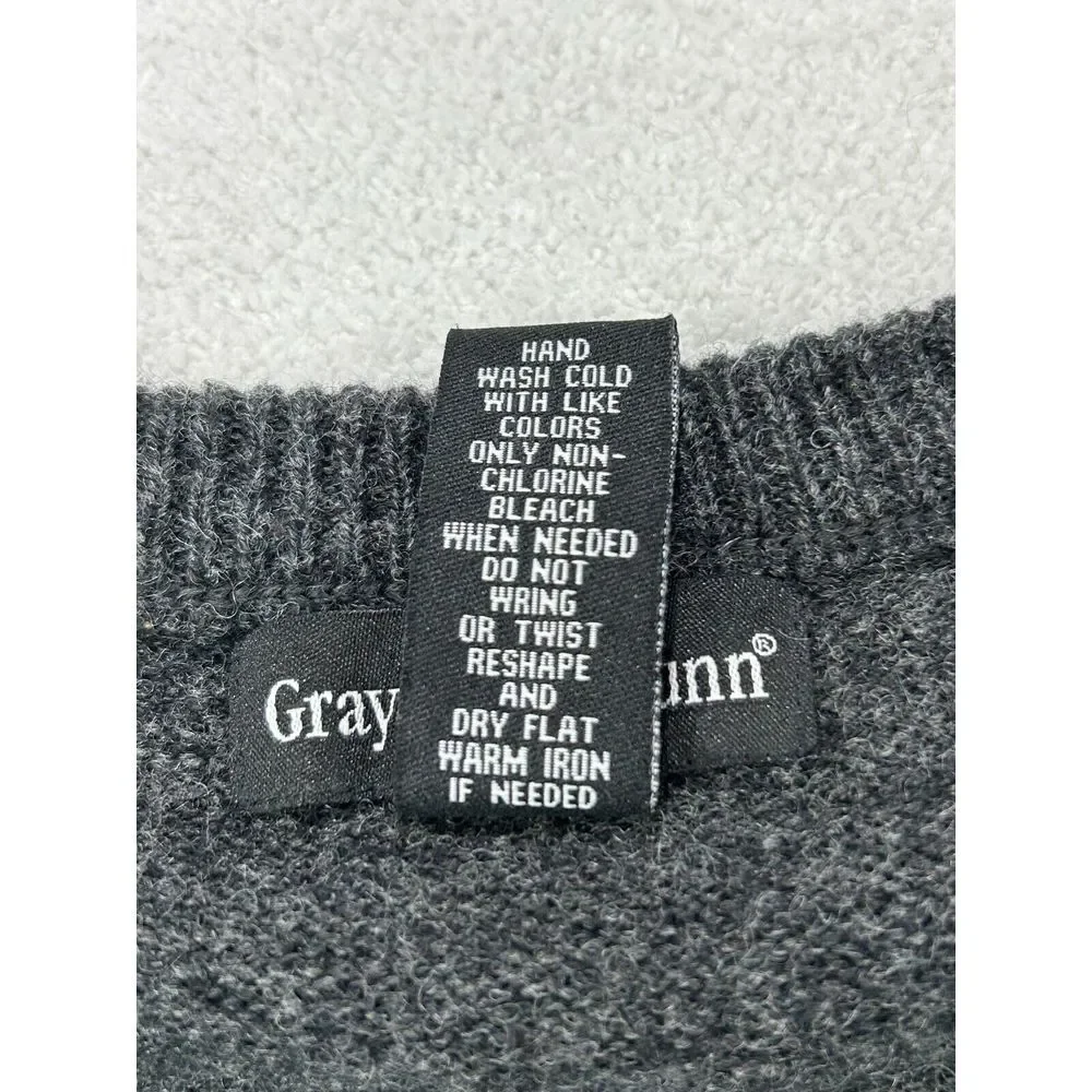 GRAYSON & DUNN 100% Lambs Wool Sweater Men M‎ Gray V Neck Grandpa Core Comfy